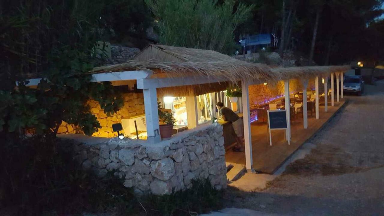 Camping Aloa Bol Exterior photo